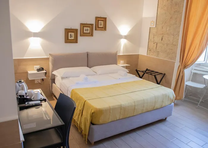 H22 Hotel Napoli